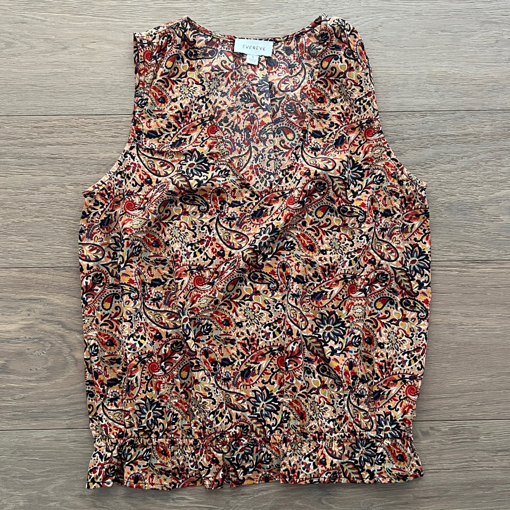 Evereve Olivia Paisley V Neck Tank Size Small